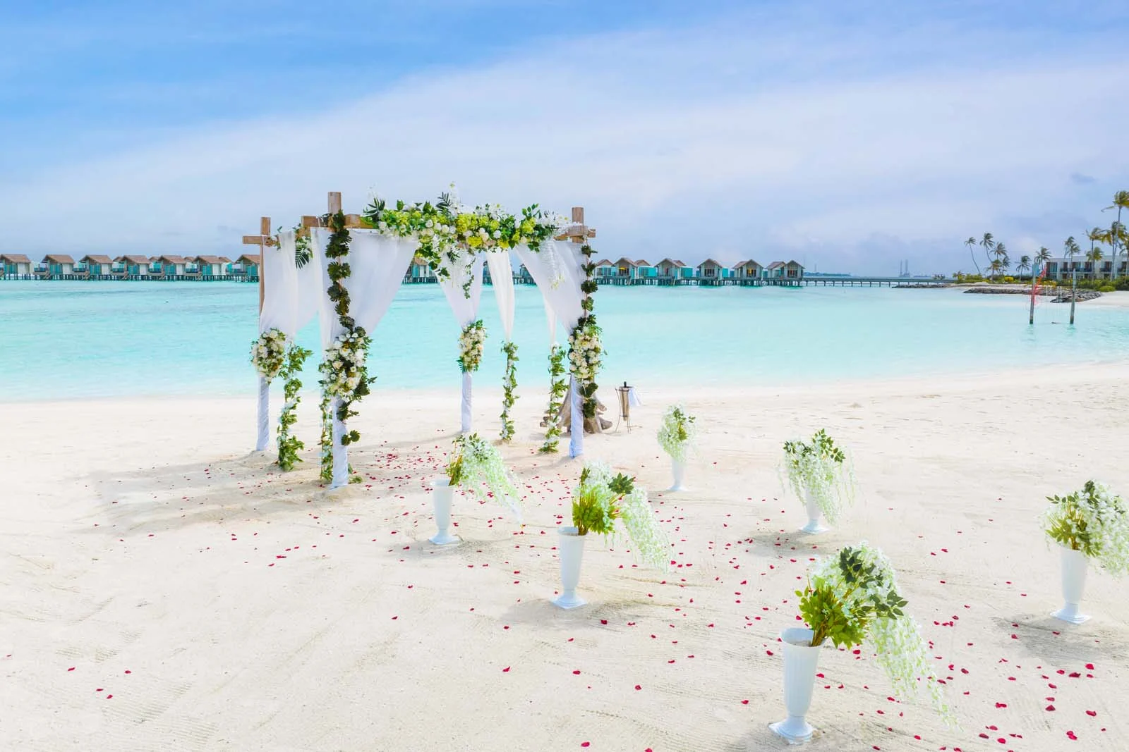 Hard_Rock_Hotel_Maldives_Wedding_Set-up